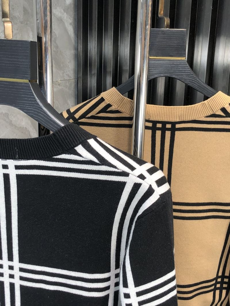 Burberry Sweaters